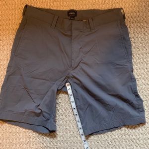J Crew 30x8 Tech Shorts